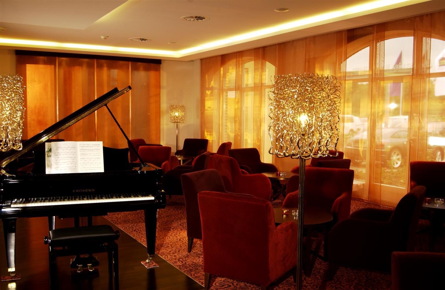 Best Western Premier Castanea Resort Hotel アーデンドルフ エクステリア 写真